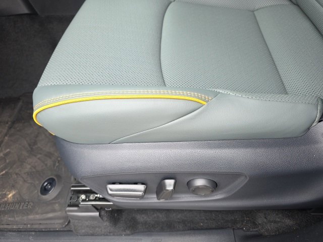 New 2025 Toyota Tacoma Trailhunter image 15