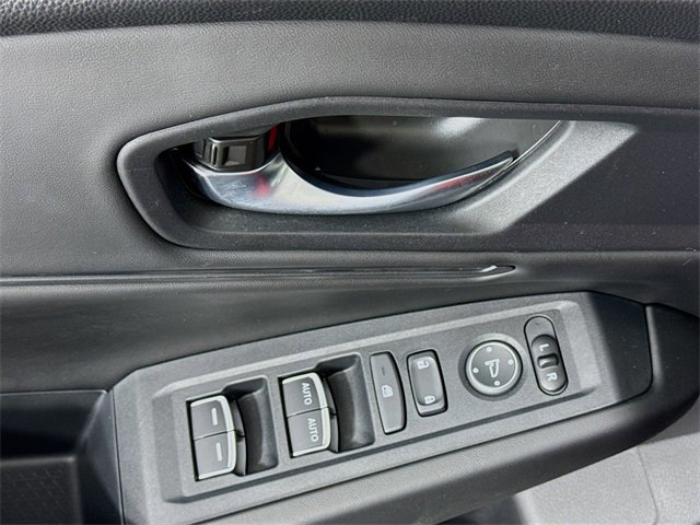 Used 2024 Honda Accord EX image 17