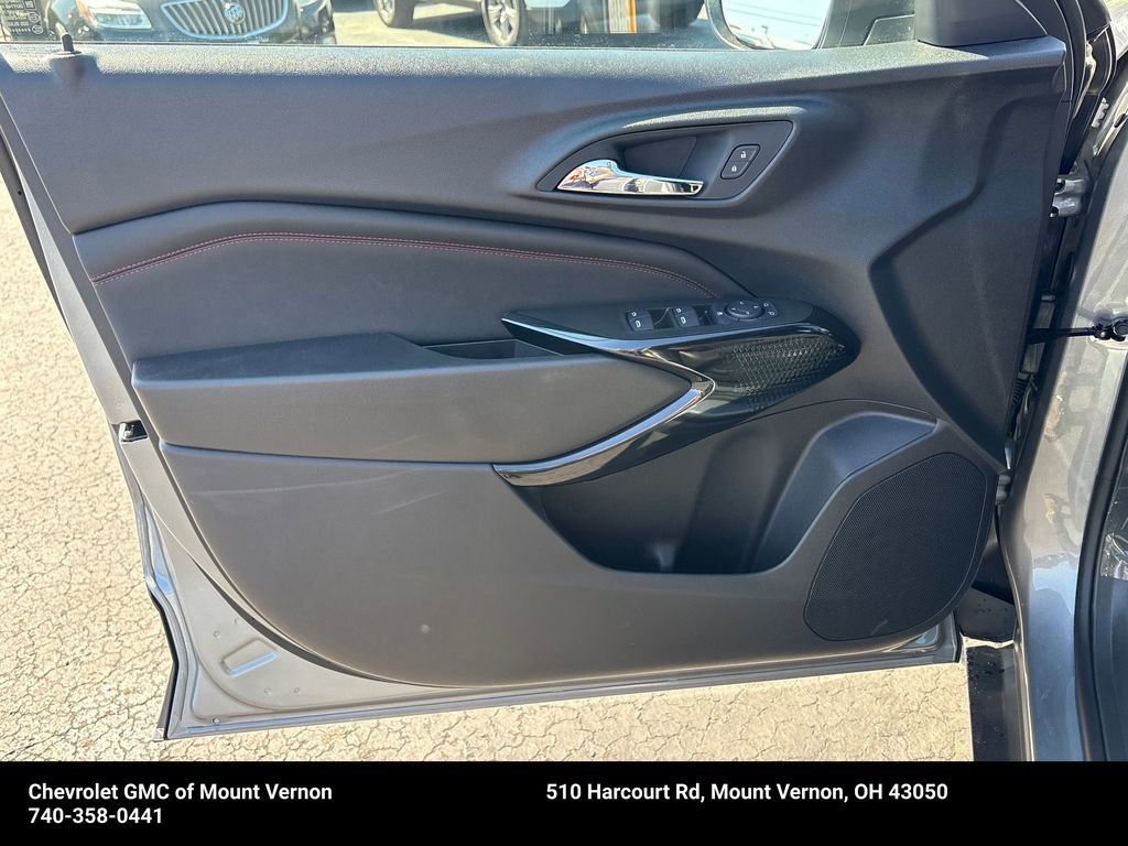 New 2026 Chevrolet Trax RS w/ Driver Confidence Package FWD image 13