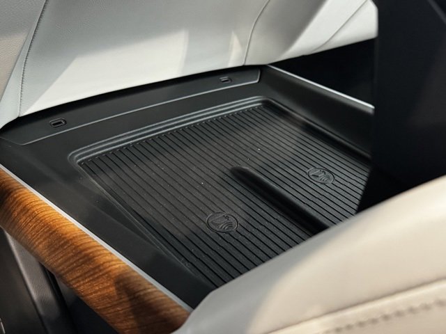 New 2026 Cadillac Vistiq Luxury image 16