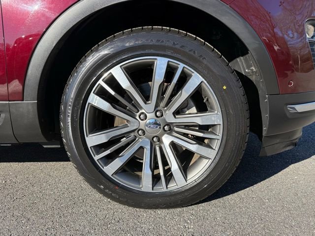 Certified 2018 Ford Explorer Platinum image 52