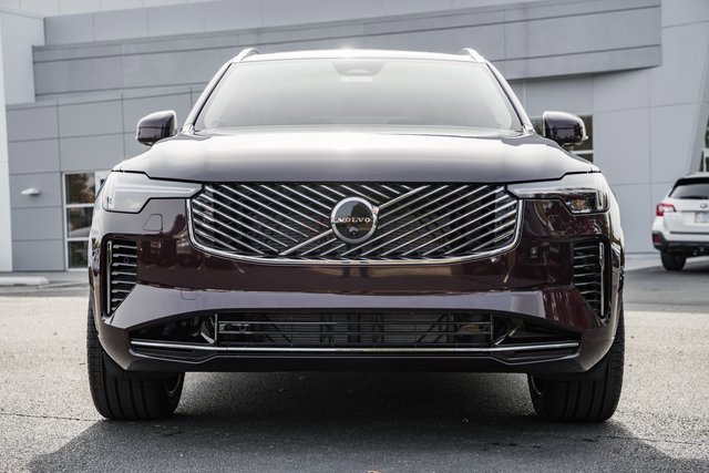 New 2026 Volvo XC90 B6 Ultra image 2