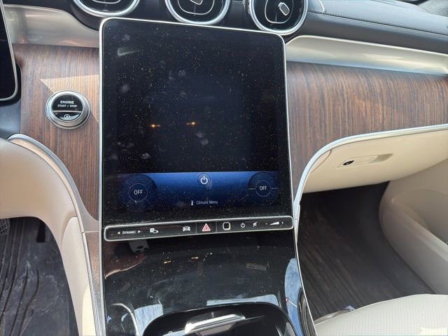 Used 2024 Mercedes-Benz GLC 300 4MATIC image 12