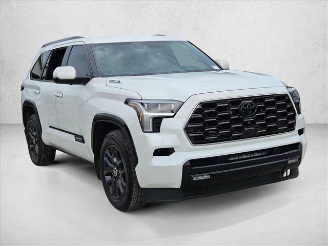 Used 2024 Toyota Sequoia Platinum AWD/4WD image 3