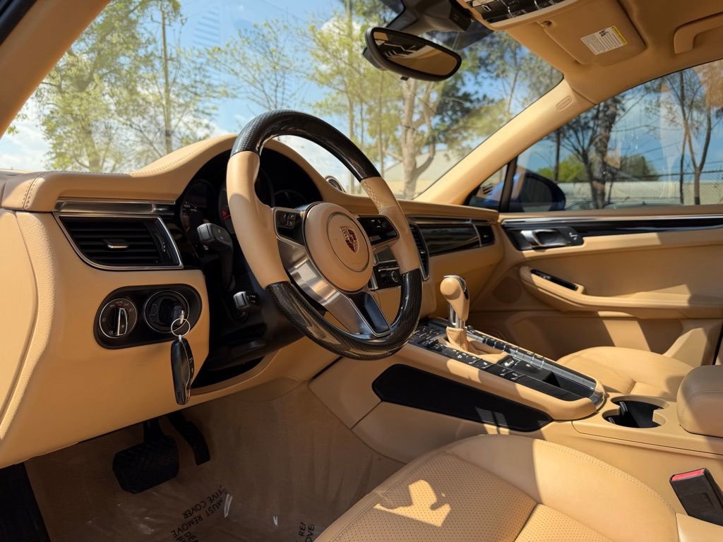 Used 2015 Porsche Macan S image 10