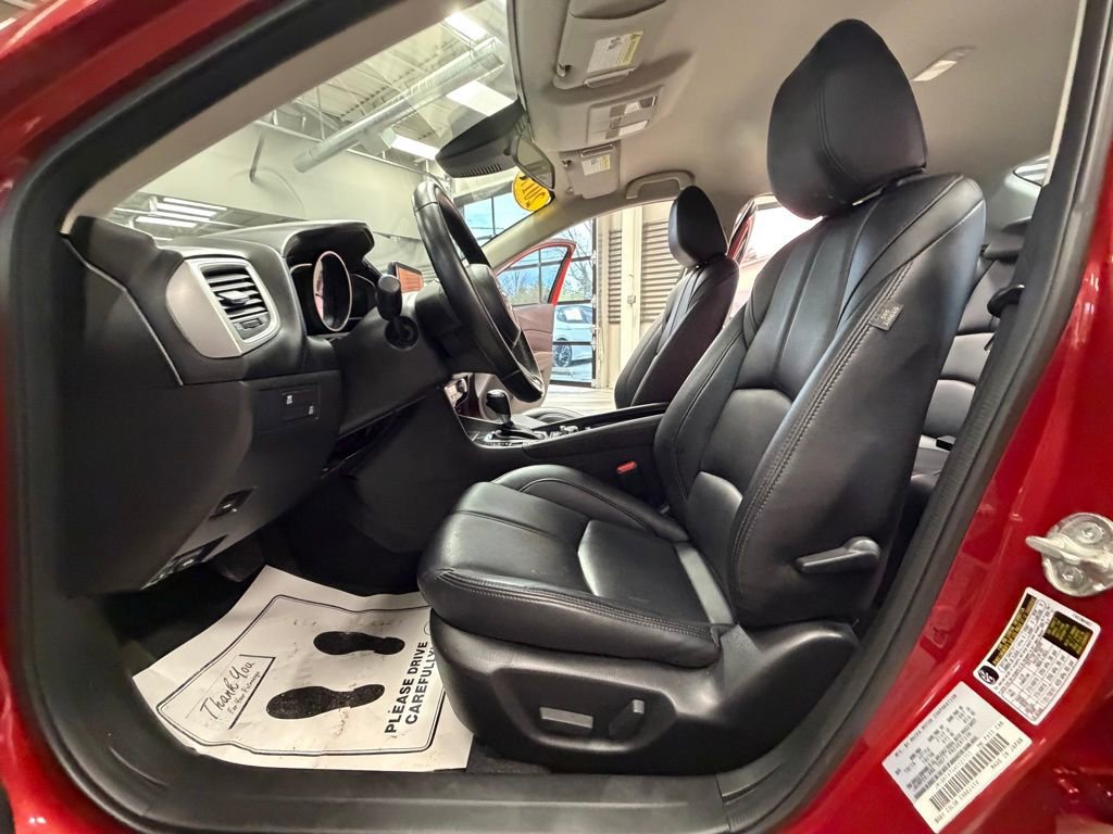 Used 2017 MAZDA MAZDA3 Touring image 53