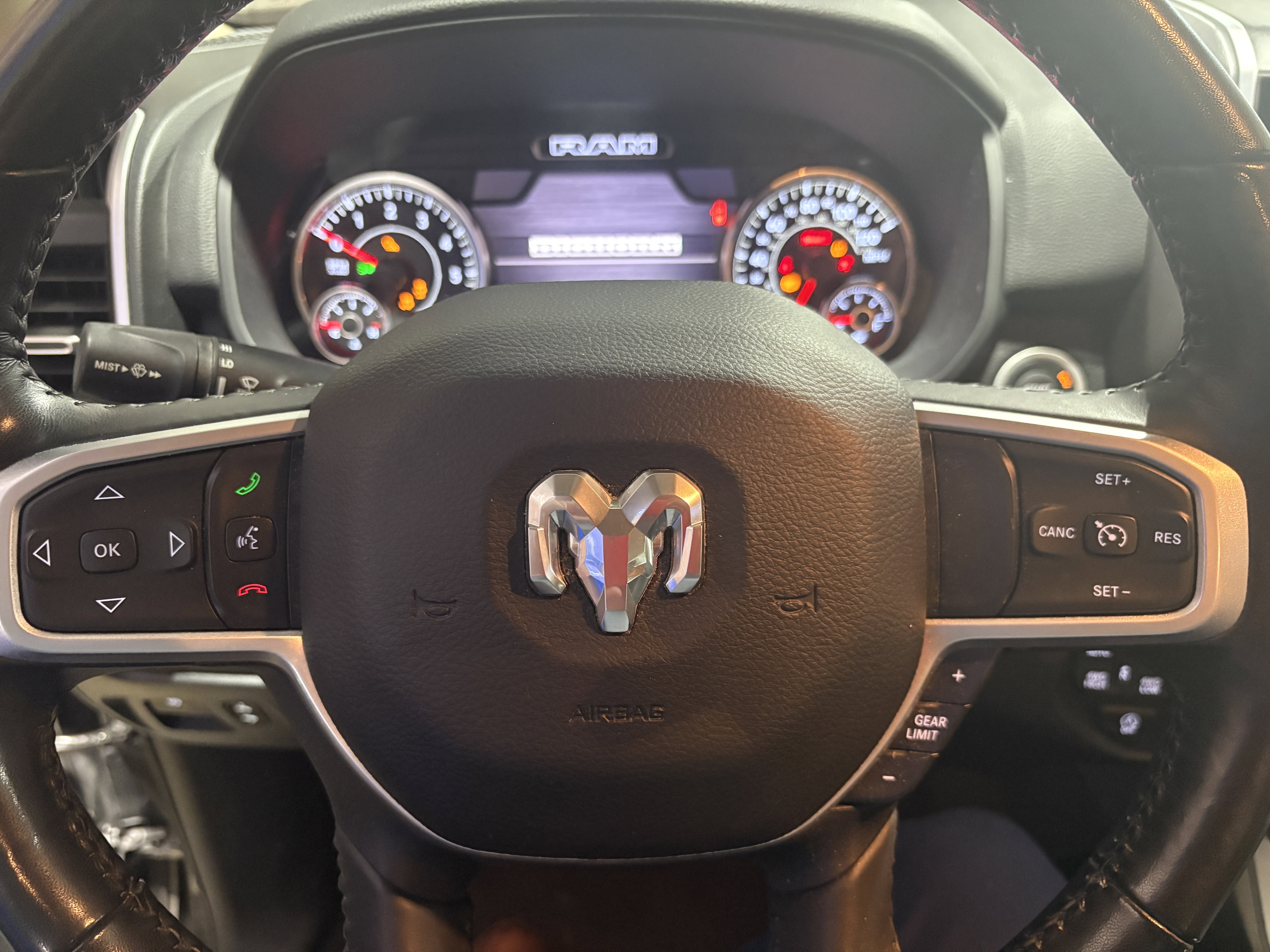 Used 2020 RAM 1500 Big Horn AWD/4WD image 8