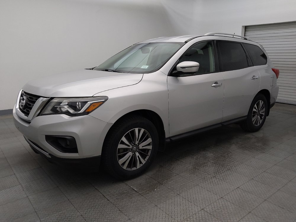 Used 2018 Nissan Pathfinder SL AWD/4WD image 2