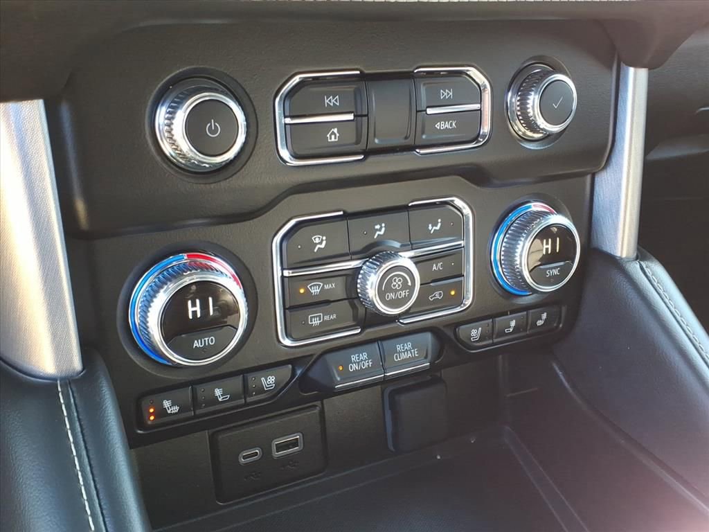 Used 2024 GMC Yukon SLT image 21