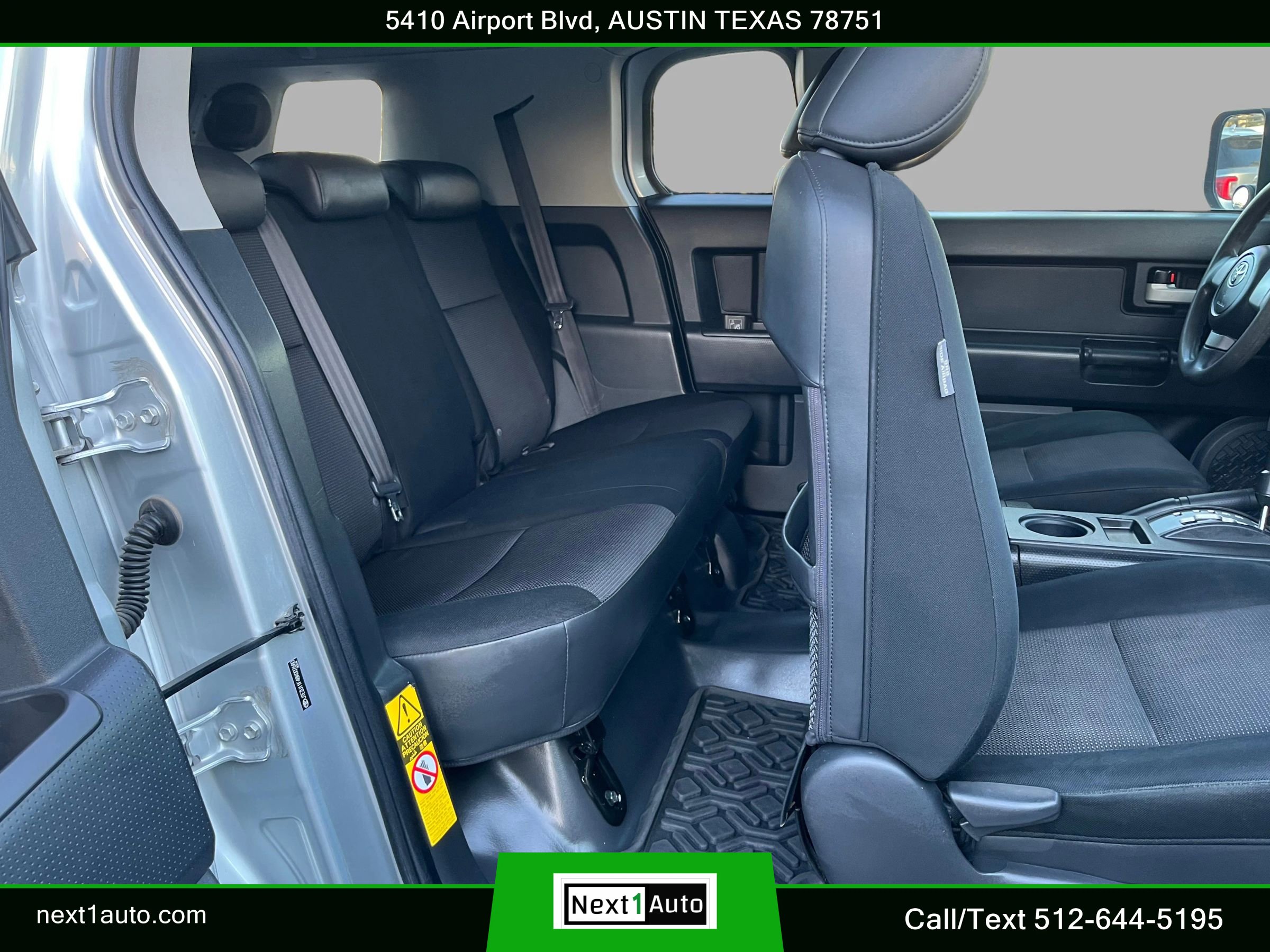 Used 2008 Toyota FJ Cruiser 2WD image 25