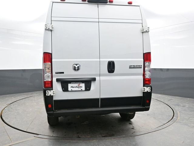 Used 2025 RAM ProMaster 2500 w/ Convenience Group image 5