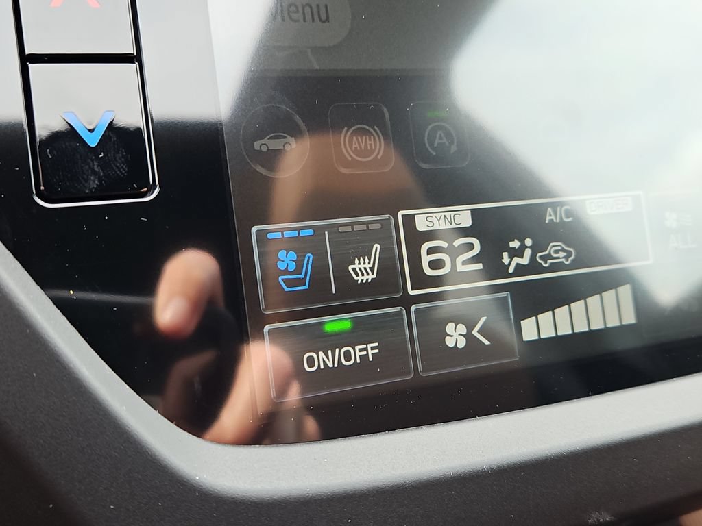 New 2026 Subaru Forester Touring AWD/4WD image 15