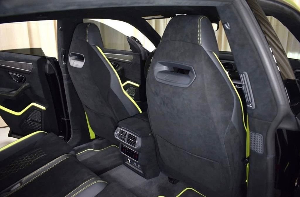 Used 2023 Lamborghini Urus Performante image 12