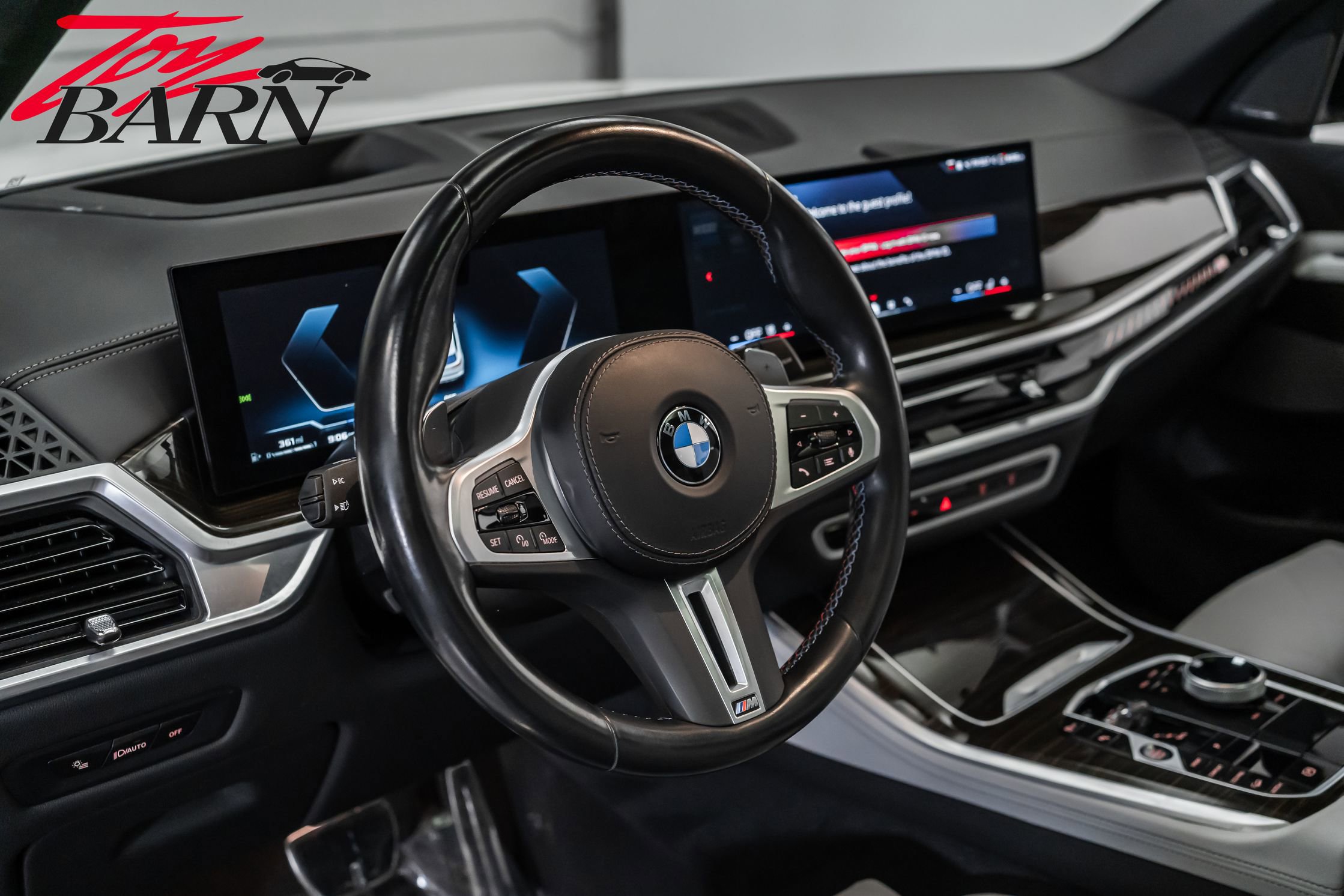 Used 2024 BMW X5 M60i image 30