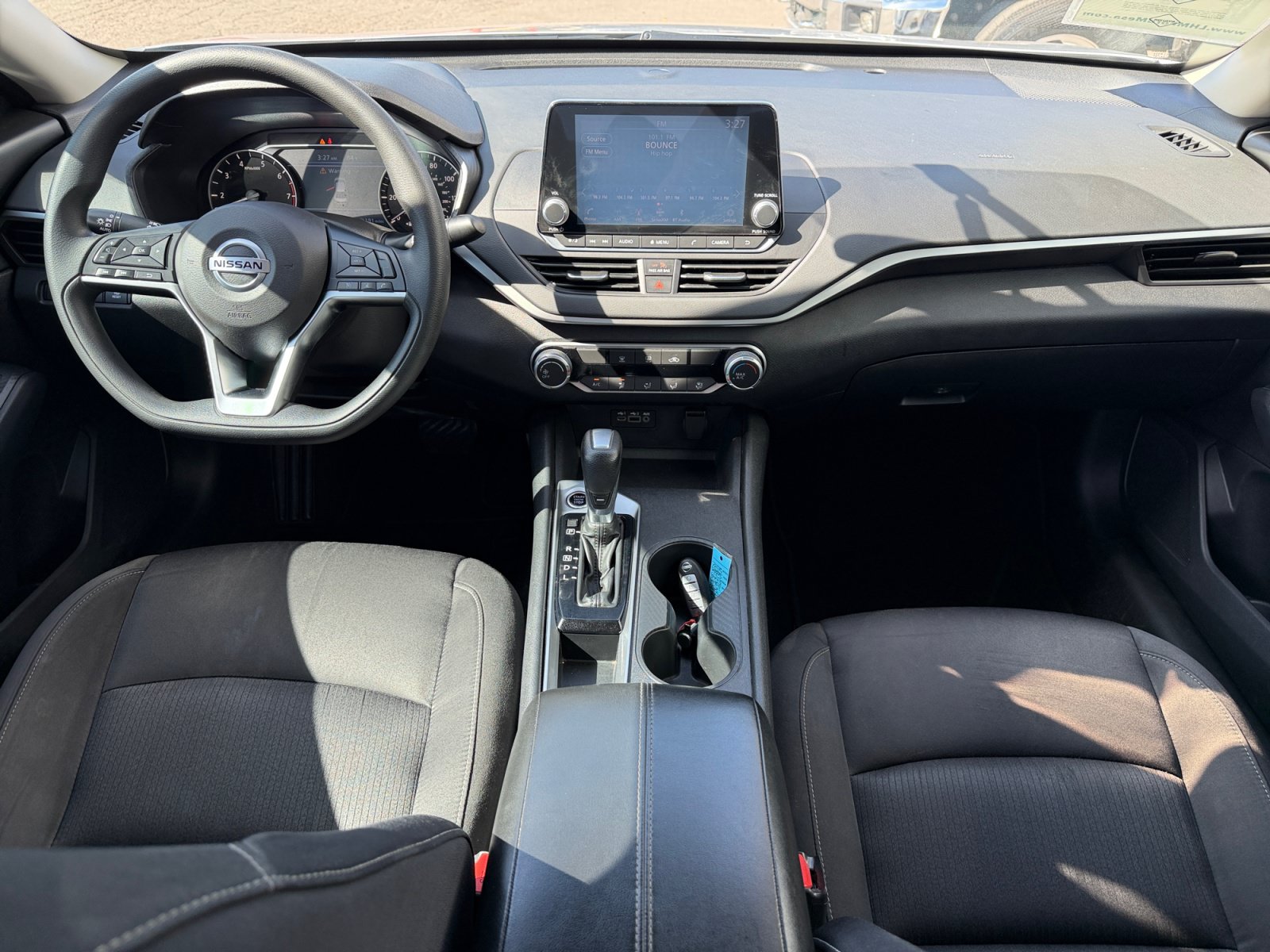 Used 2020 Nissan Altima 2.5 S FWD image 12