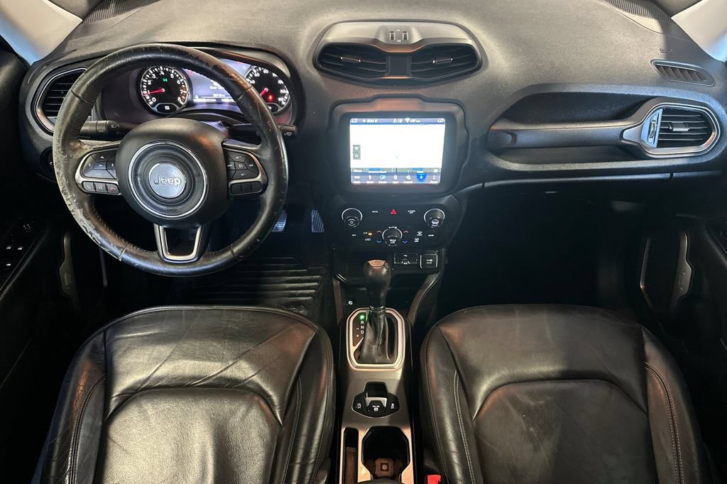 Used 2019 Jeep Renegade Limited w/ UConnect 8.4 Nav Group FWD image 13