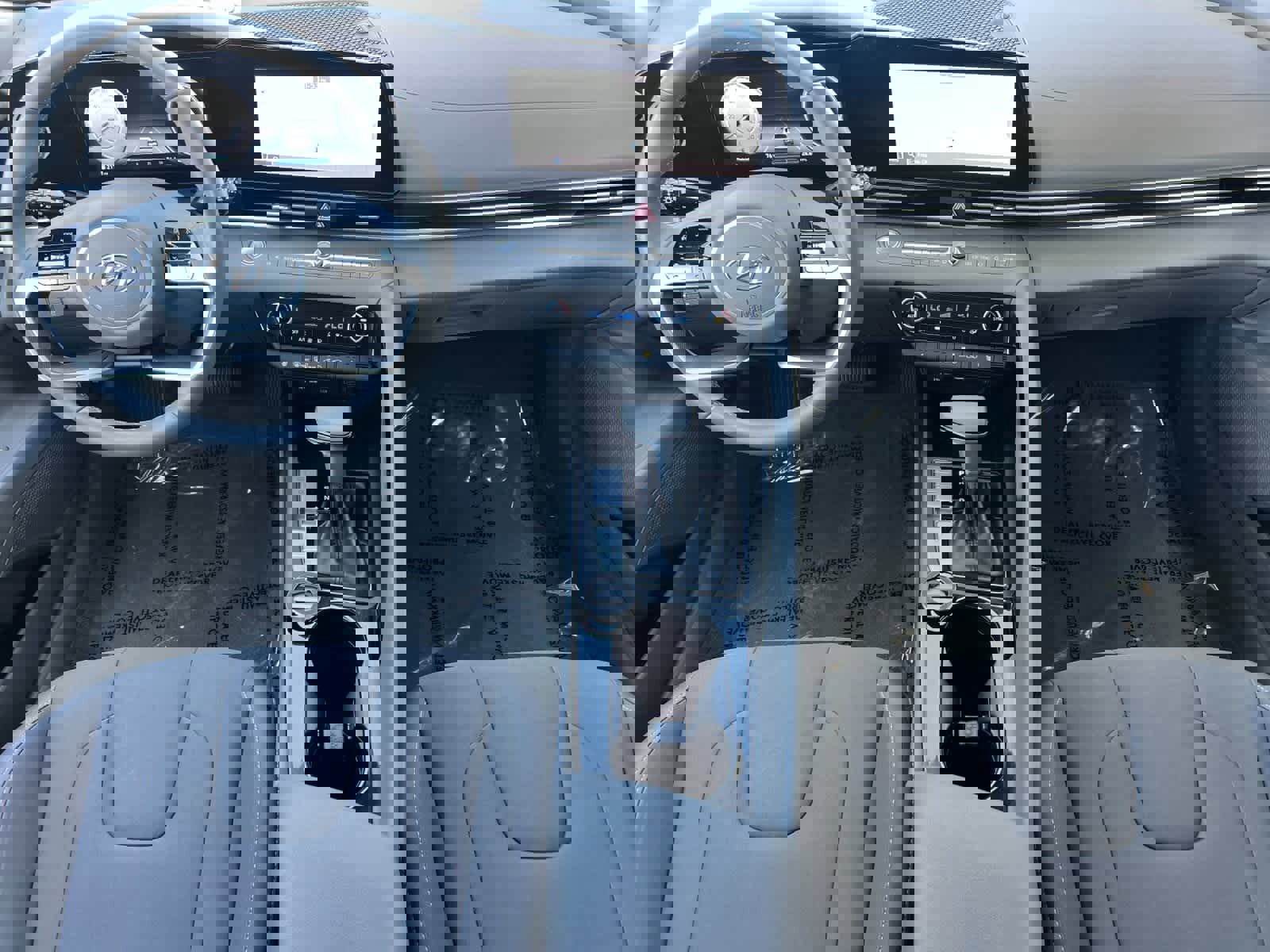 Certified 2023 Hyundai Elantra SEL w/ Convenience Package image 4