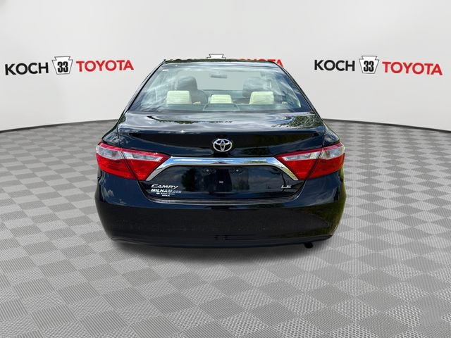 Used 2016 Toyota Camry LE FWD image 7