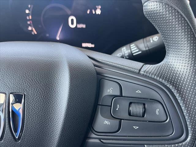 Used 2025 Buick Envista Preferred FWD image 18