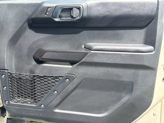 Used 2025 Ford Bronco Outer Banks AWD/4WD image 20