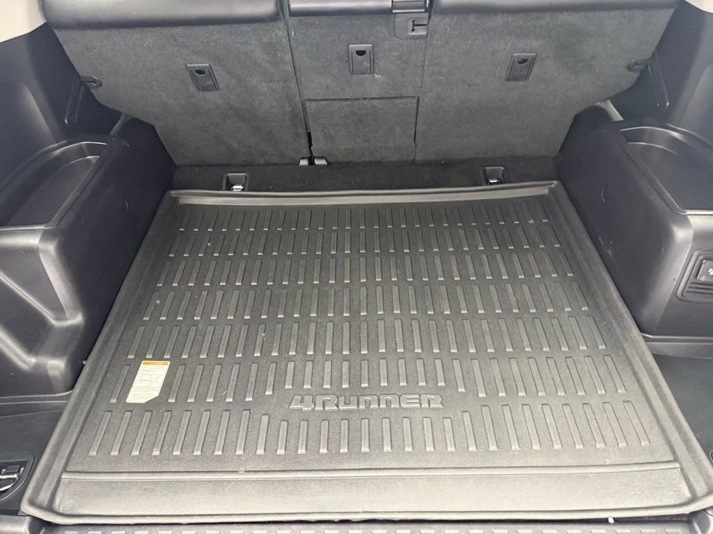 Used 2019 Toyota 4Runner SR5 Premium AWD/4WD image 58