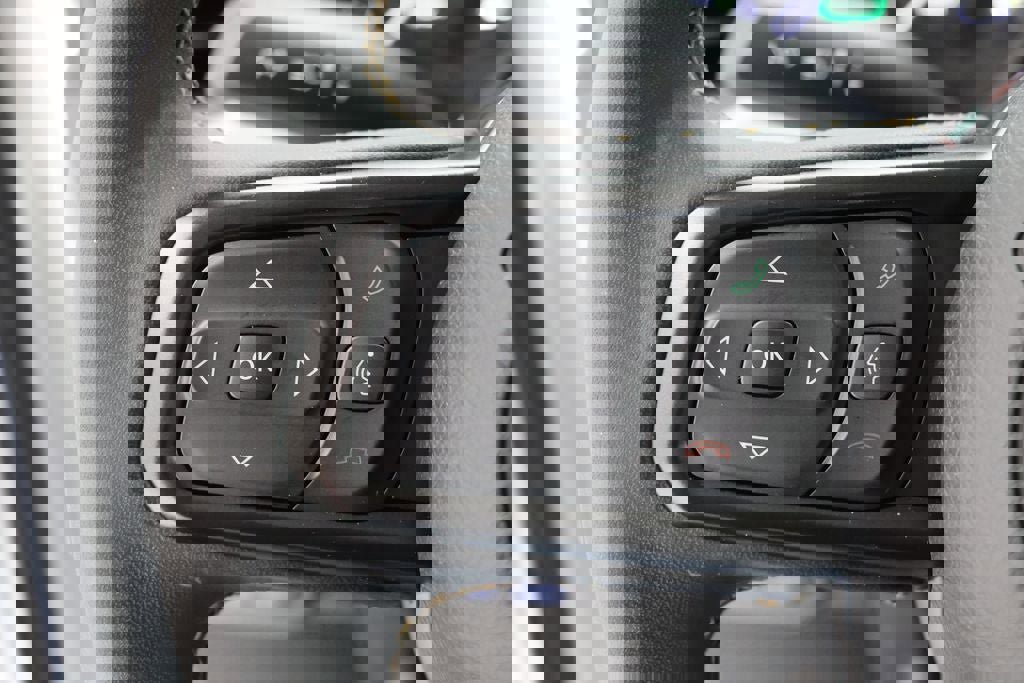 Used 2024 Jeep Wrangler Unlimited image 19