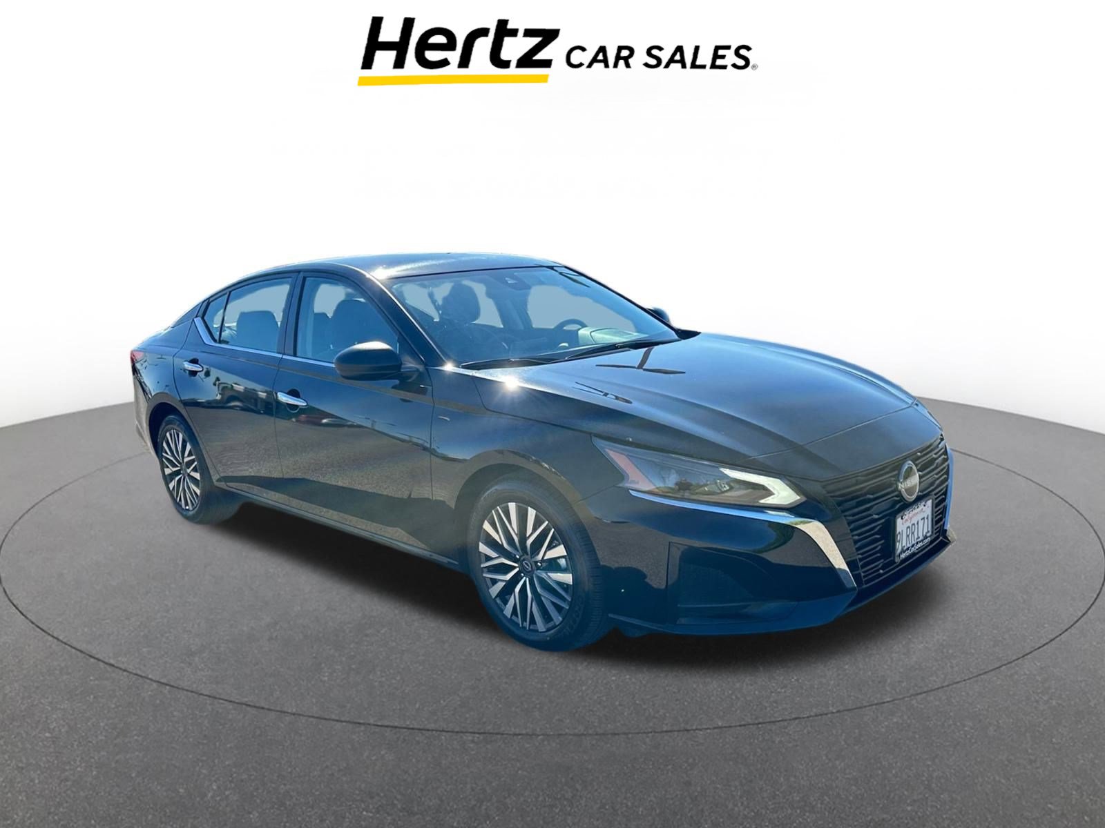 Used 2024 Nissan Altima 2.5 SV