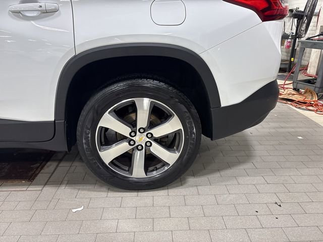 Used 2019 Chevrolet Traverse LT w/ LT Premium Package image 19