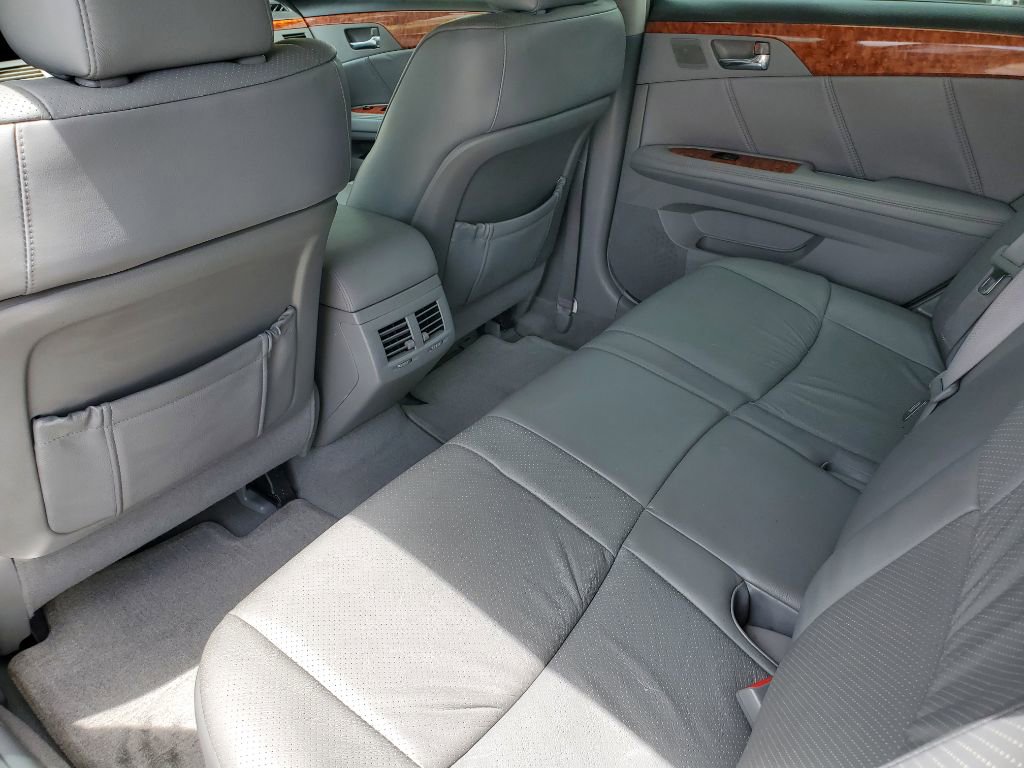 Used 2005 Toyota Avalon FWD image 26