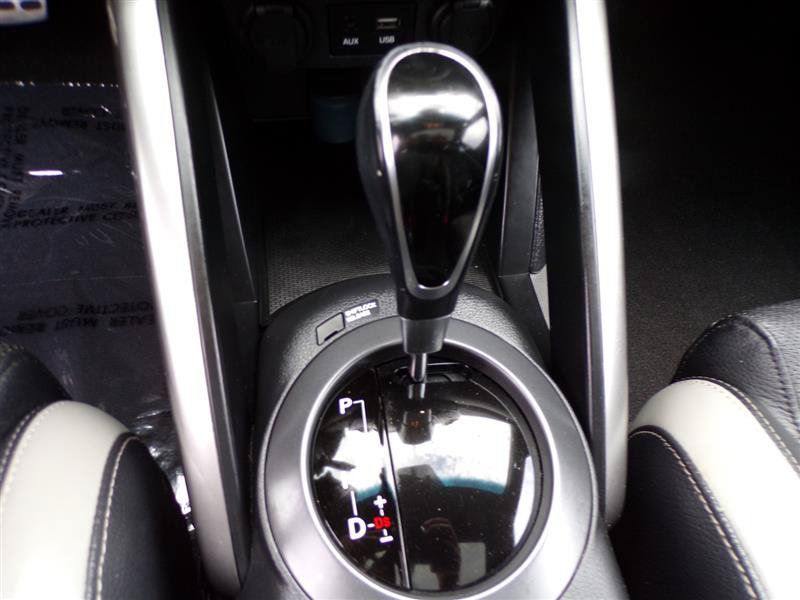 Used 2016 Hyundai Veloster Turbo w/ Option Group 04 FWD image 30