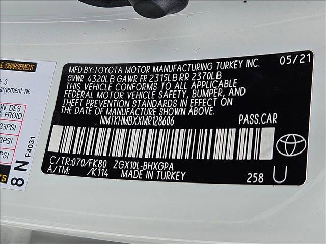 Used 2021 Toyota C-HR XLE FWD image 22