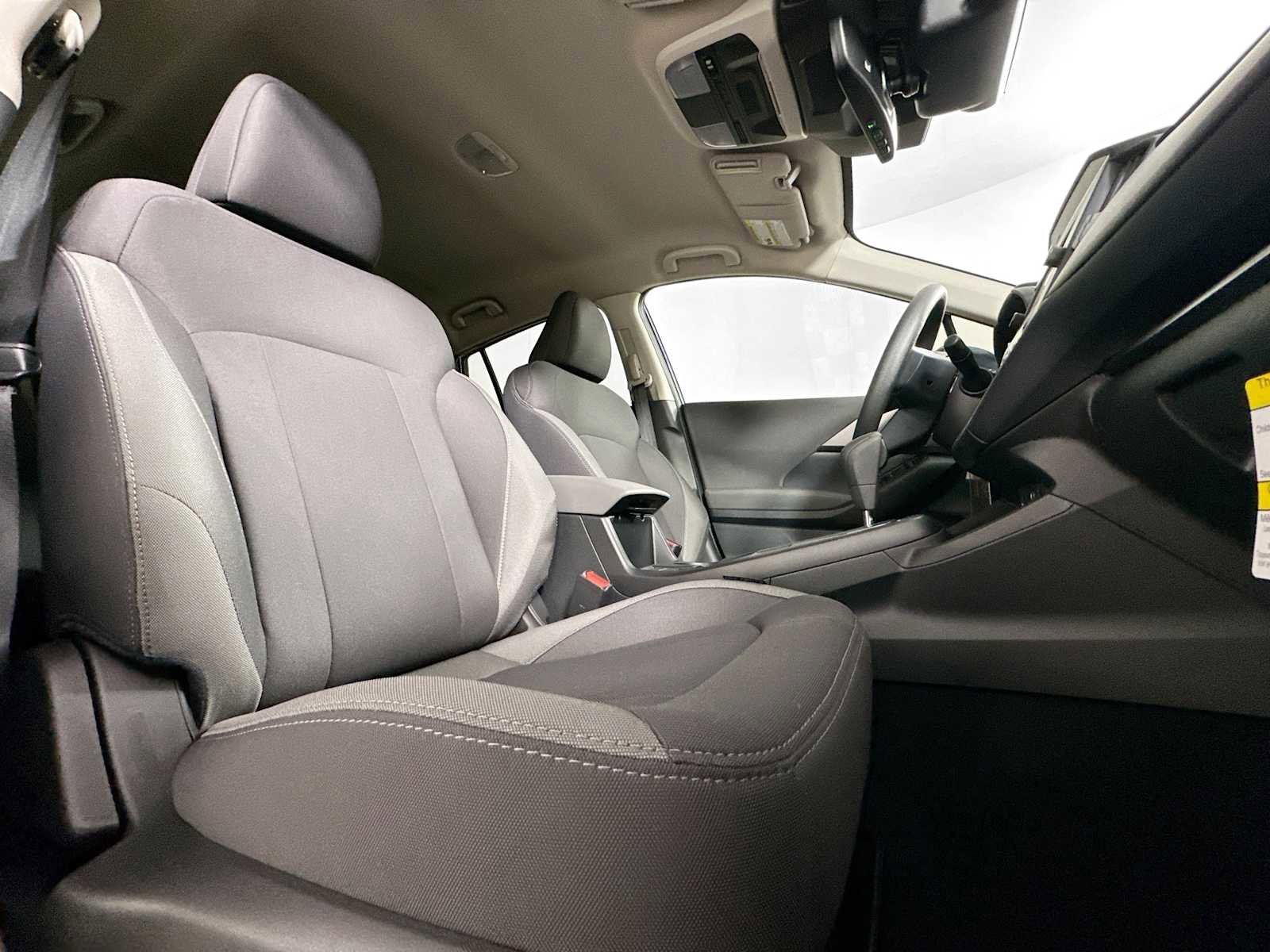 Certified 2025 Subaru Impreza 2.0i image 24