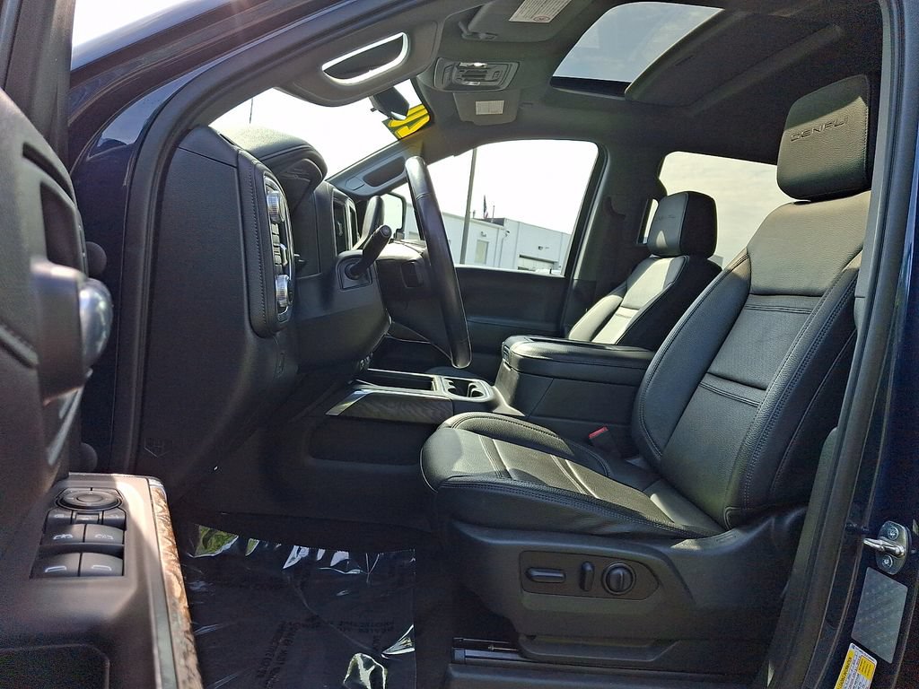 Certified 2020 GMC Sierra 2500 Denali w/ Denali Ultimate Package AWD/4WD image 13