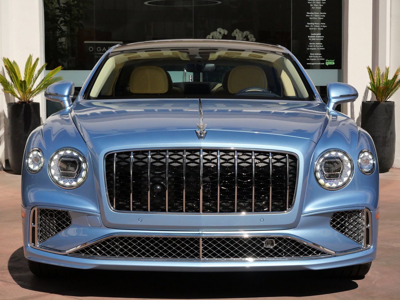 New 2026 Bentley Flying Spur Azure image 11