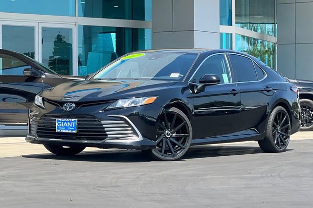 Used 2023 Toyota Camry LE FWD image 8