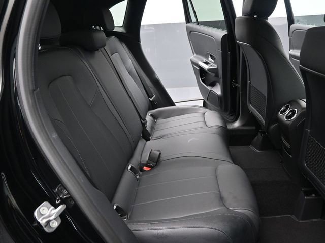 New 2025 Mercedes-Benz GLA 250 image 25