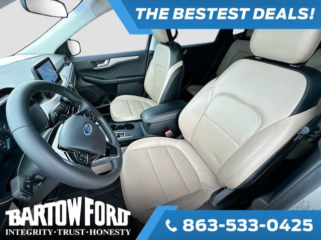 Used 2022 Ford Escape SEL image 21