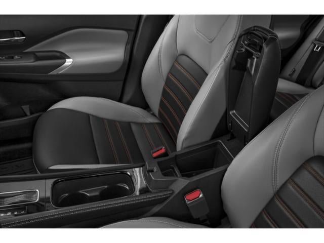 Used 2024 Nissan Kicks SR FWD image 14