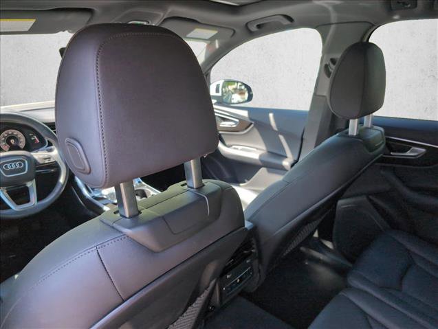 Used 2024 Audi Q7 2.0T Premium image 18