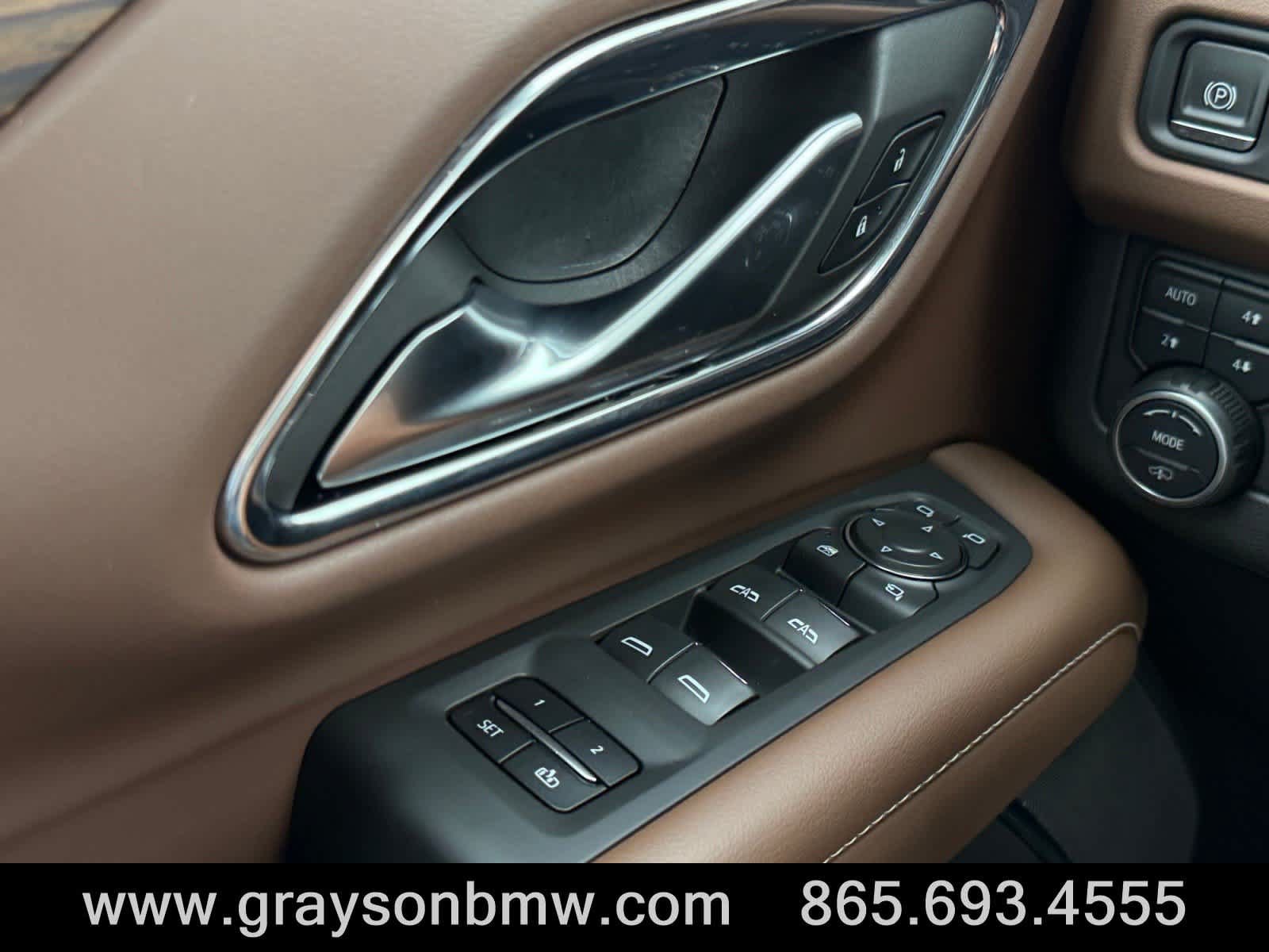 Used 2023 Chevrolet Tahoe High Country AWD/4WD image 27