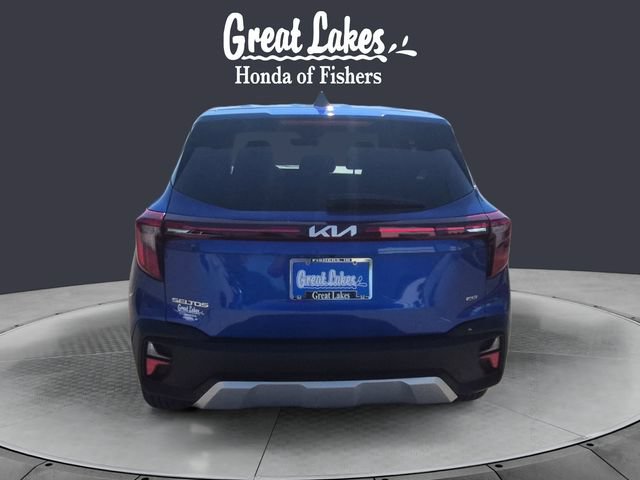 Used 2024 Kia Seltos LX AWD/4WD image 4