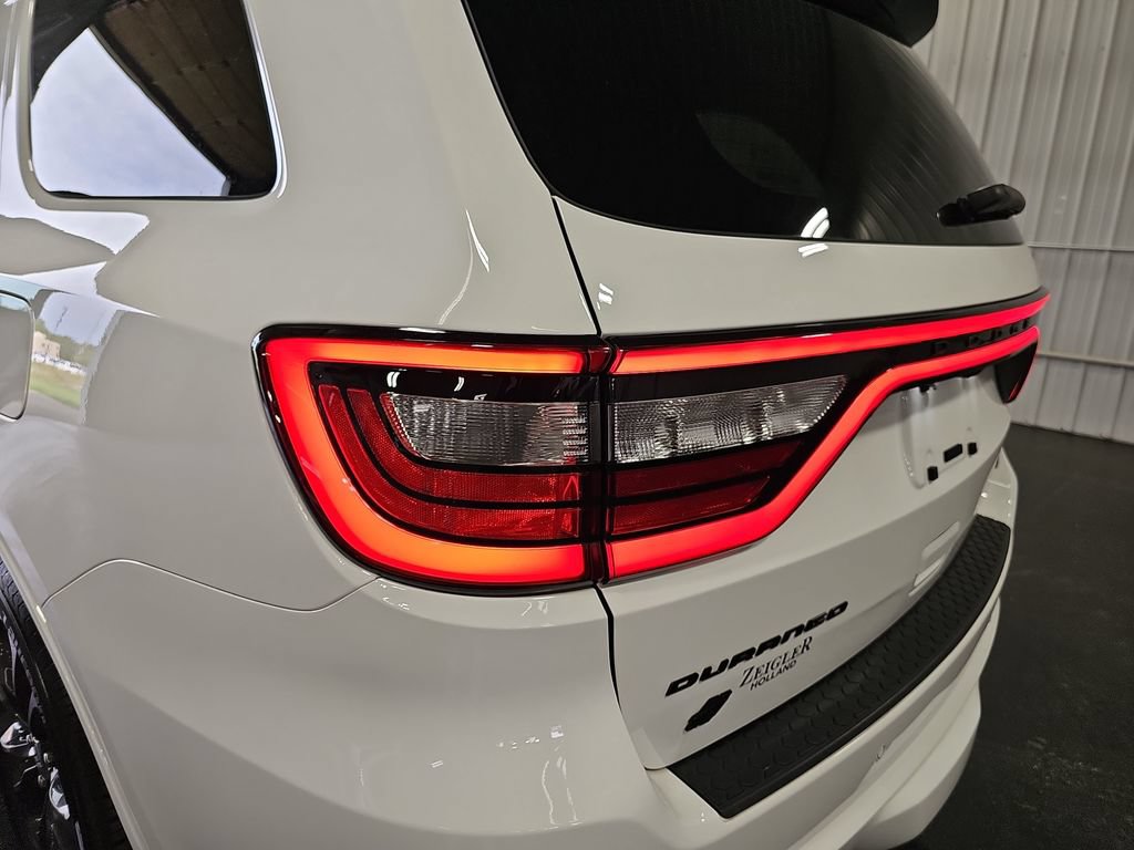 Used 2023 Dodge Durango GT AWD/4WD image 35