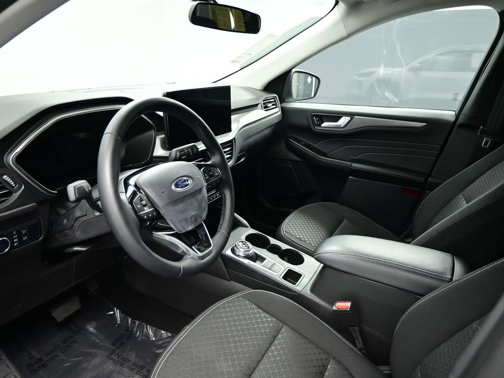 Used 2024 Ford Escape Active w/ Tech Pack #2 image 8