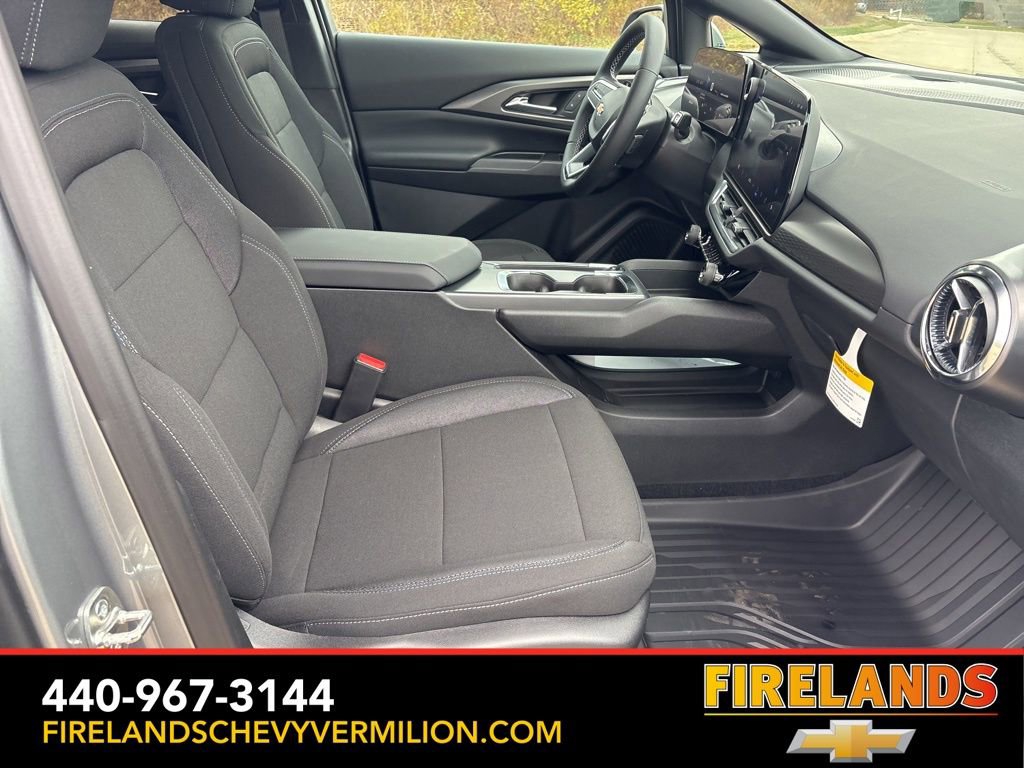 New 2026 Chevrolet Equinox EV LT image 32