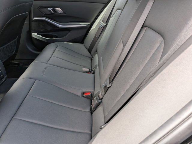 Used 2020 BMW 330i xDrive Sedan w/ Driving Assistance Package image 18