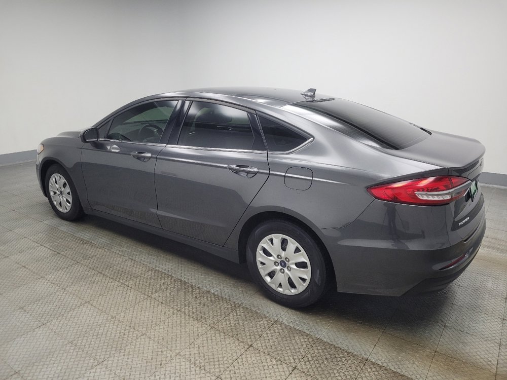 Used 2020 Ford Fusion S image 3