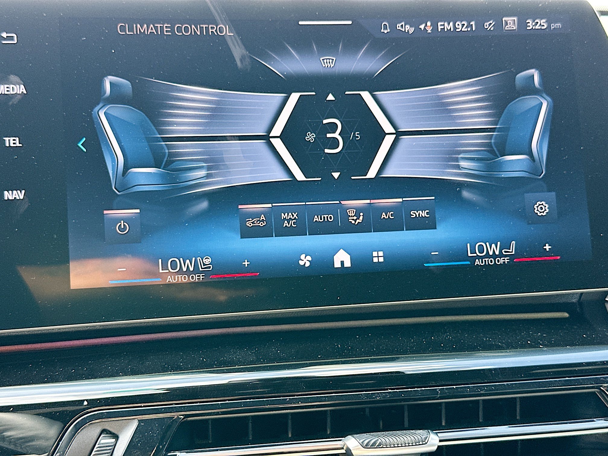 New 2026 BMW X2 xDrive28i w/ Technology Package image 12