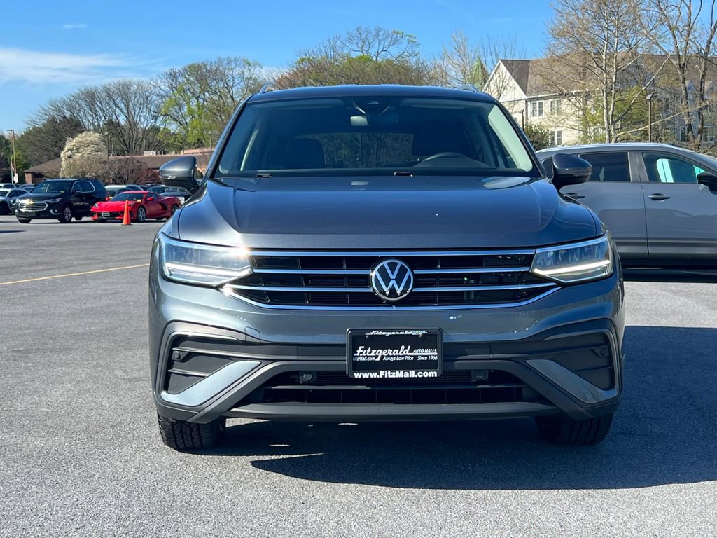Used 2023 Volkswagen Tiguan SE FWD image 5