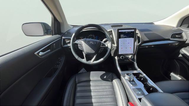 Certified 2024 Ford Edge SEL w/ Convenience Package AWD/4WD image 11