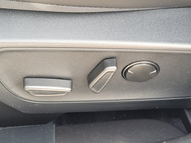 New 2026 Ford Escape ST-Line w/ Tech Pack #1 FWD image 11